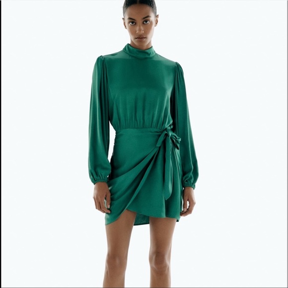 Zara green silk dress - Picture 2 of 2